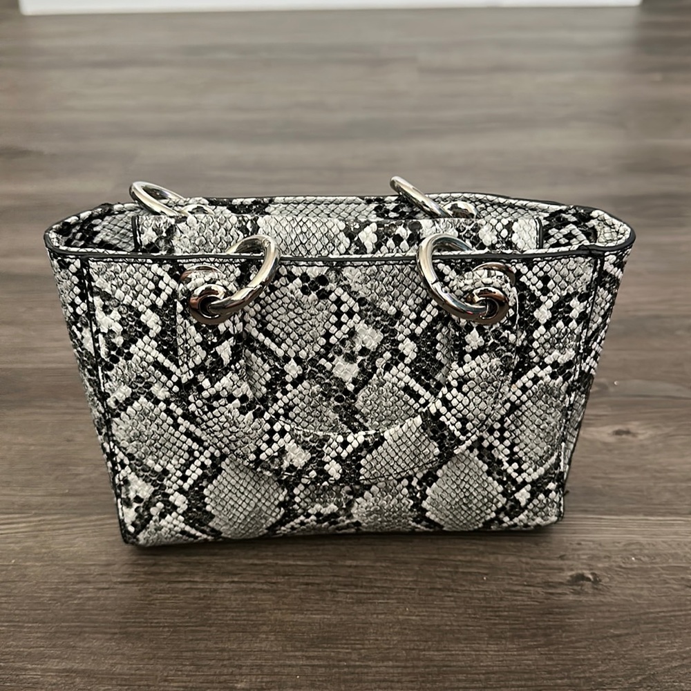 SNAKE SKIN CLUTCH BAG W/ SHOULDER STRAP
